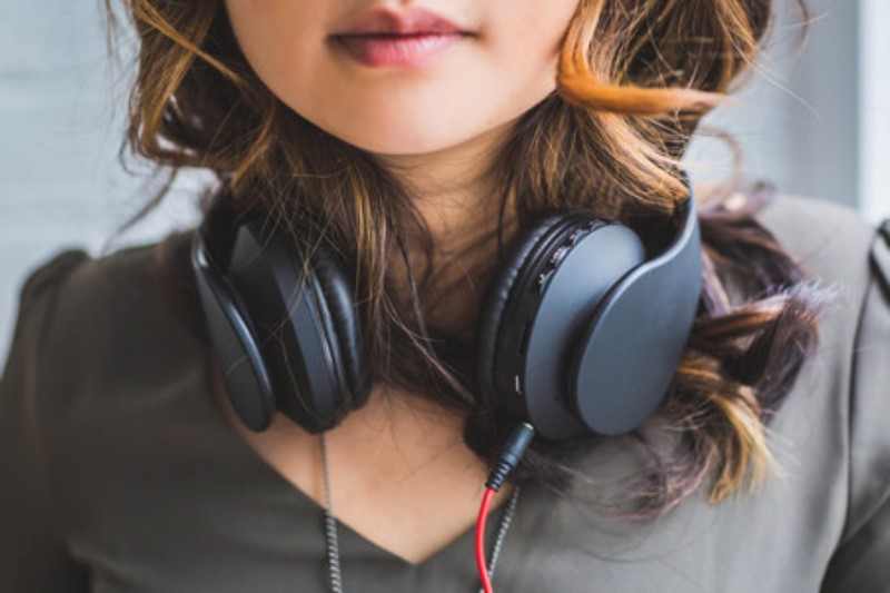   How noise canceling headphones work 