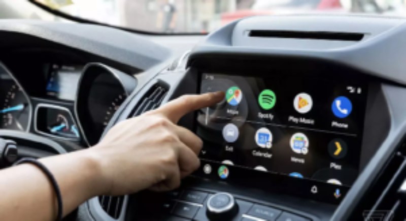 What is Android Auto and how does it work with virtual assistants?